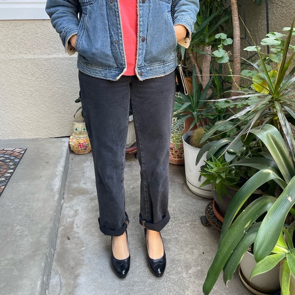 Vintage black Prada leather heels - Picture 9 of 15